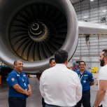 INAUGURACIONHANGAR7AEROMAN2