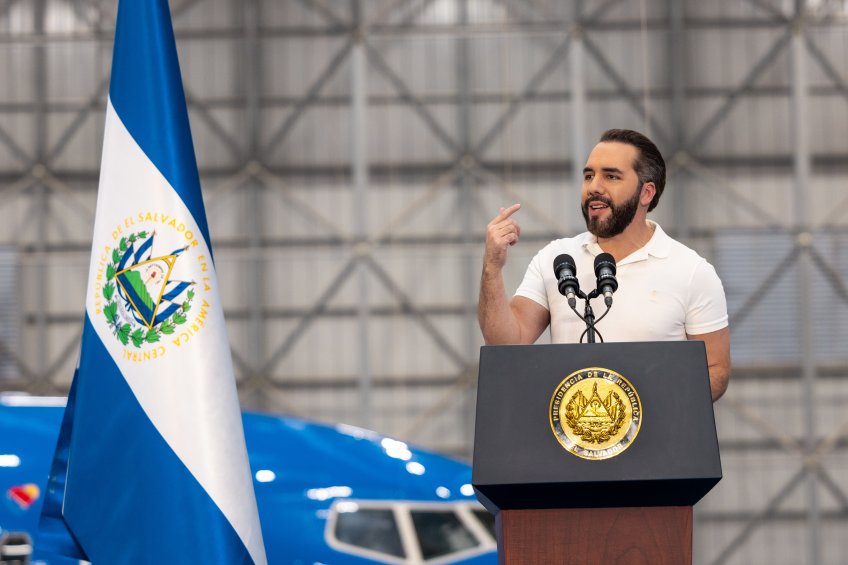 INAUGURACIONHANGAR7AEROMAN6