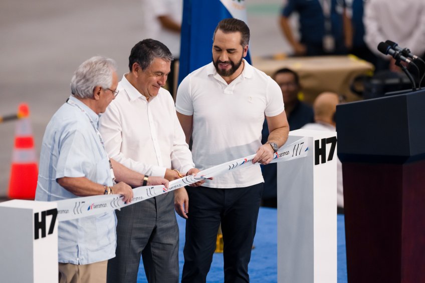 INAUGURACIONHANGAR7AEROMAN14