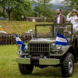 RECIBE BASTON DE MANDO DE LAS FUERZAS ARMADAS 5