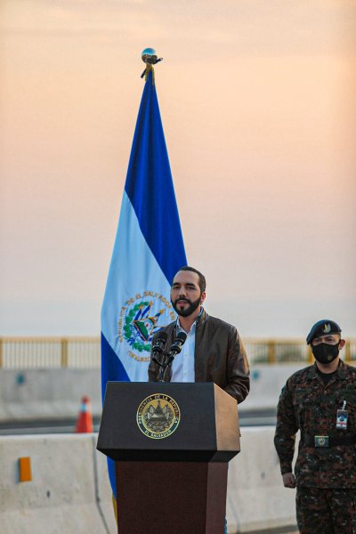 3E3A6708