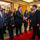 Recibimiento oficial8