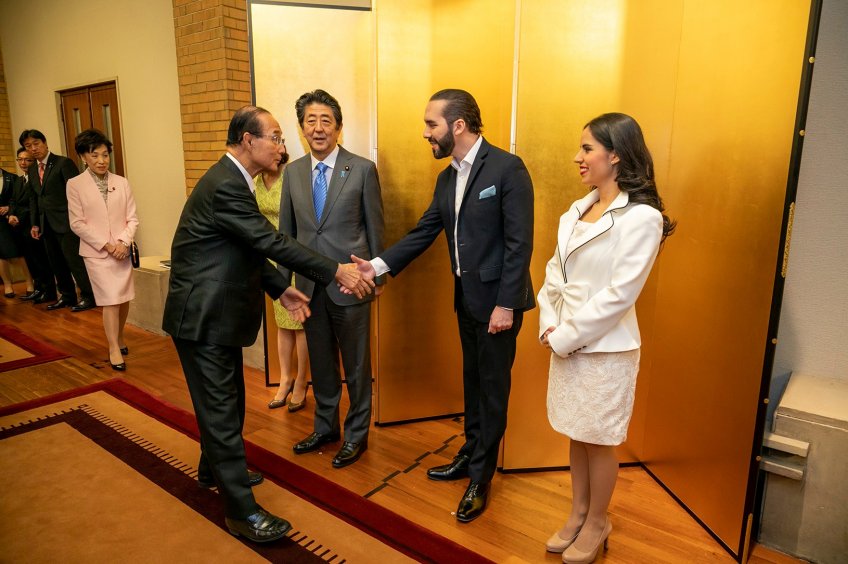 Reunión con Primer Ministro.