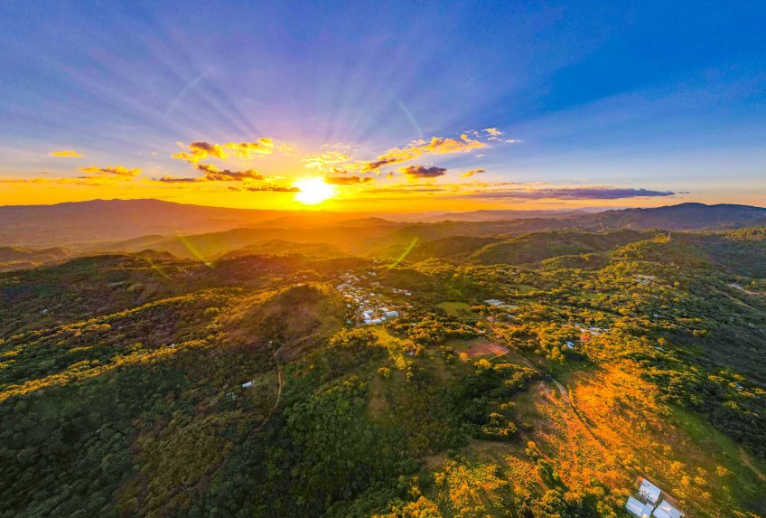 Photo_6620007_DJI_871_pano_10763204_0_202112917218_photo_originaljpg