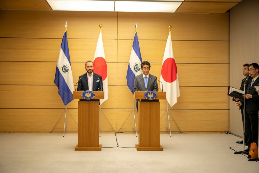 Conferencia de prensa con Primer Ministro.