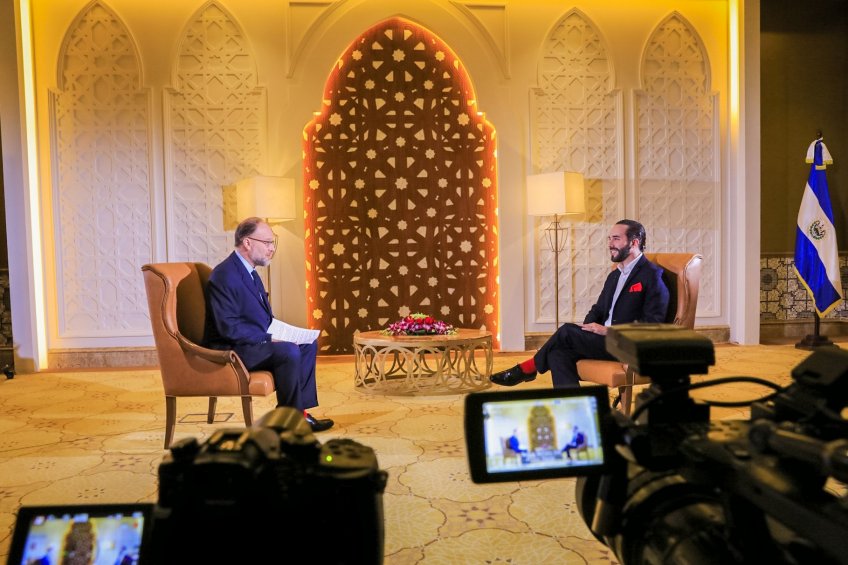 ENTREVISTA TV TALK TO ALJAZEERA