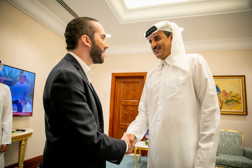Reunión con Emir.
