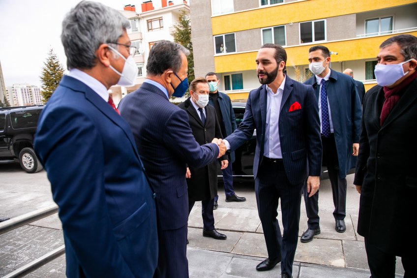 Reunión con Contratistas de Turquia