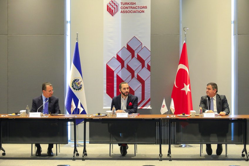 Reunión con Contratistas de Turquia