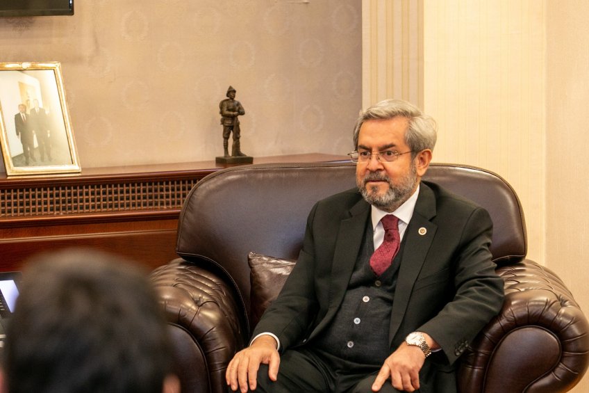 Reunion con Rector de Universidad de Ankara