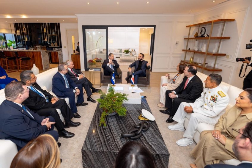 VisitaPresidentedeCostaRica33