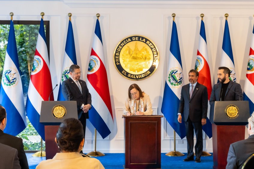 VisitaPresidentedeCostaRica39