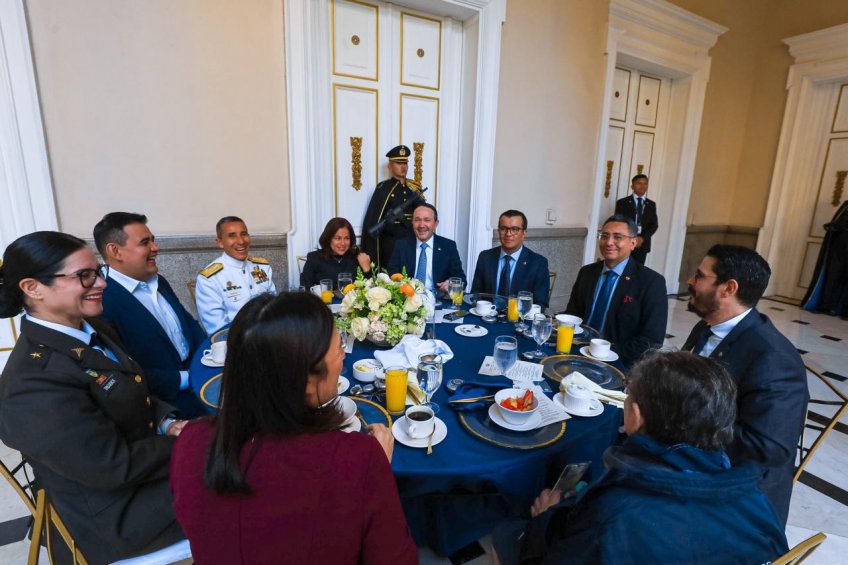 DESAYUNODELAORACION4