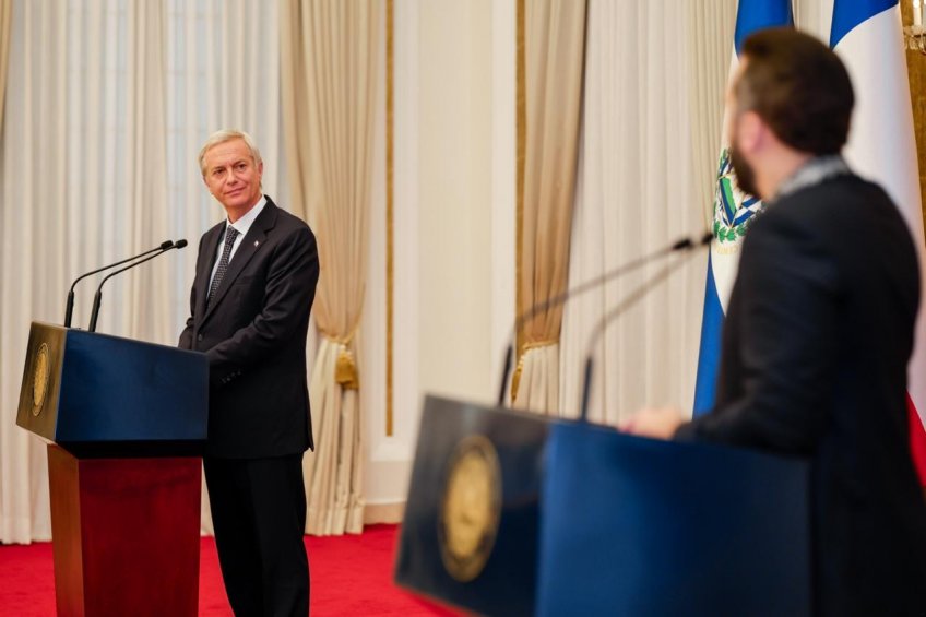 4443RecibimientopresidenteelectoChileJoseAntonioKast